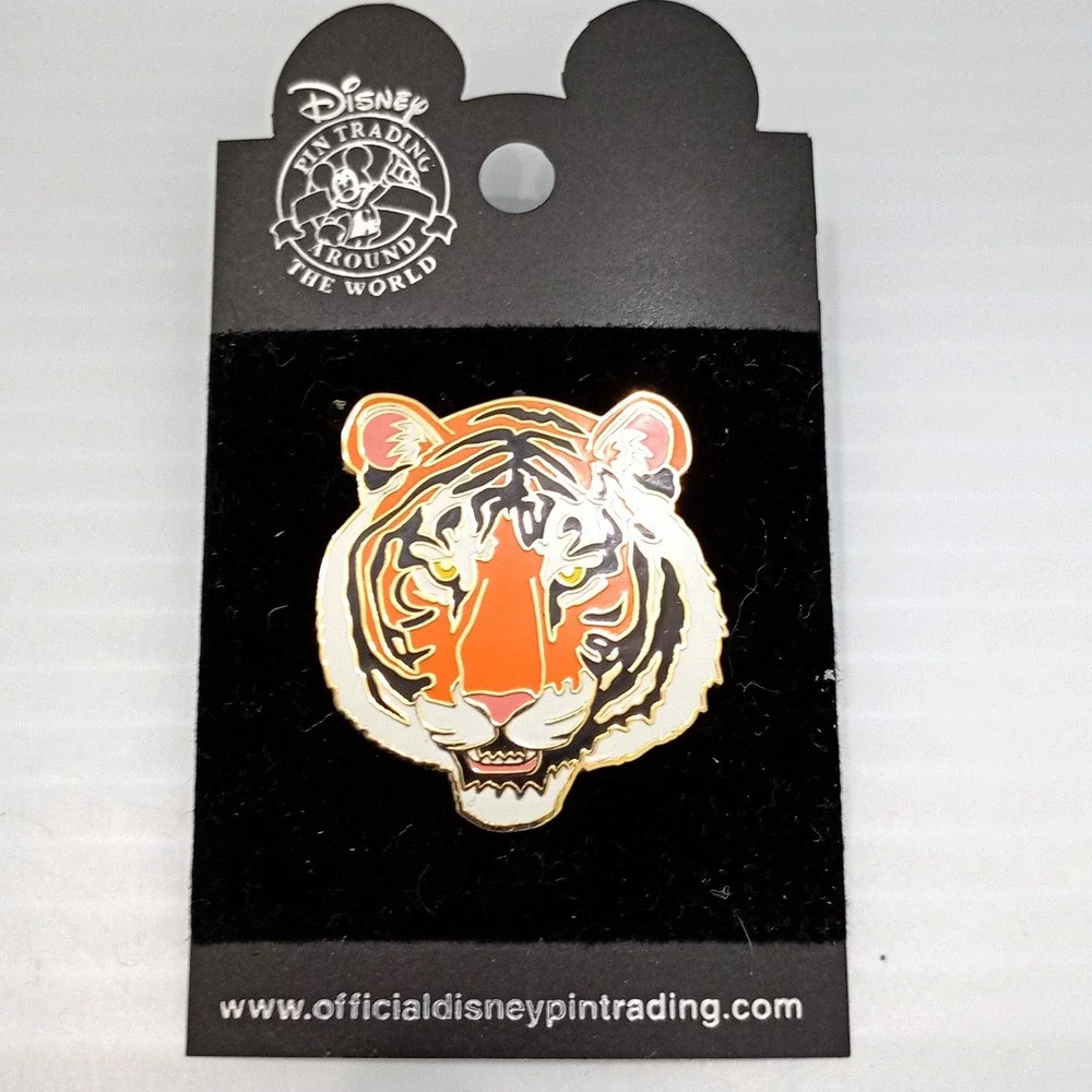 New VTG‎ Official Trading Disney Pin Trading 2005 Tiger Face Enamel Pin On Card